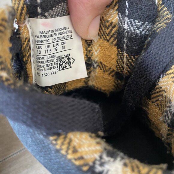 CONVERSE All Star Chuck Taylor High Top Sneakers Shoes Junior Size 12 Padded - Picture 7 of 7